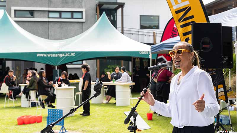 Shelley Akuhata entertains