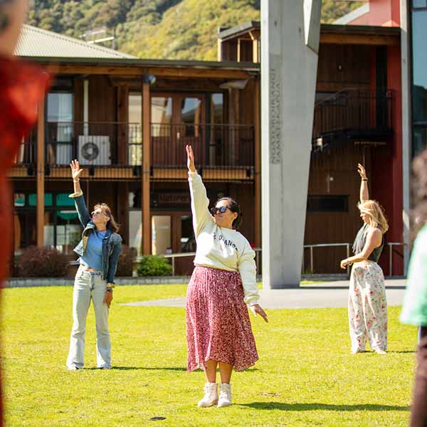 Te Pōkaitahi Reo Level 2
