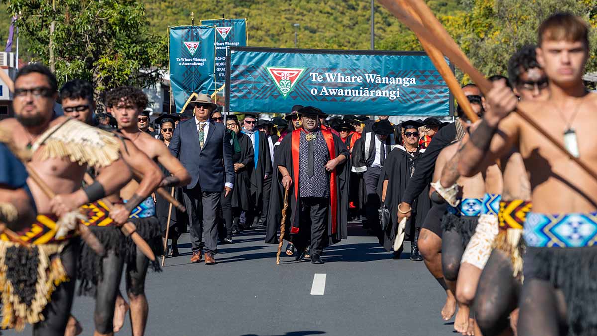 Awanuiārangi Graduation Hīkoi